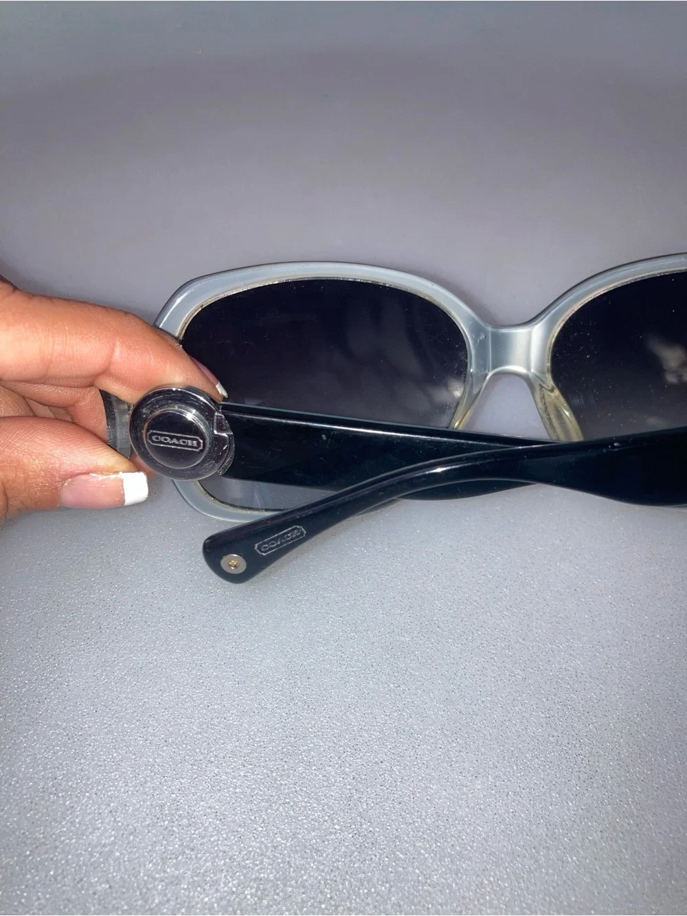 Coach women’s Black Gradient Oversized Sunglasses
